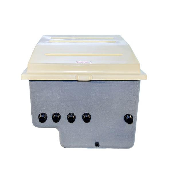 Caseta Semienterrada Vazia Sem Equipamento