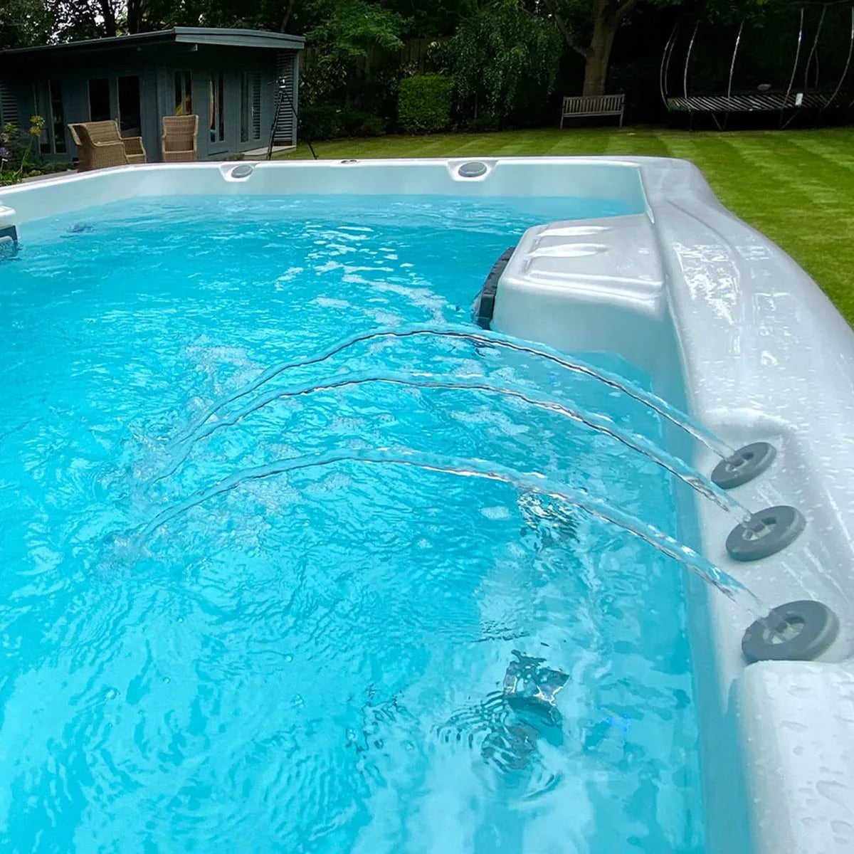 Swimspa Amazonas Life W-Flo Wellis – Piscina de Treino com Contra-Corrente W-Flow
