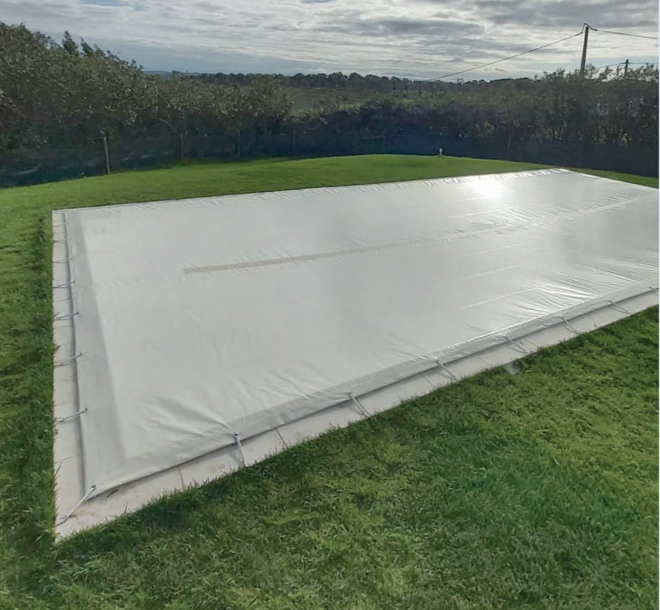 Cobertura de inverno para piscina em tela 650 gr, elástico simples, fixação em deck – cor cinza